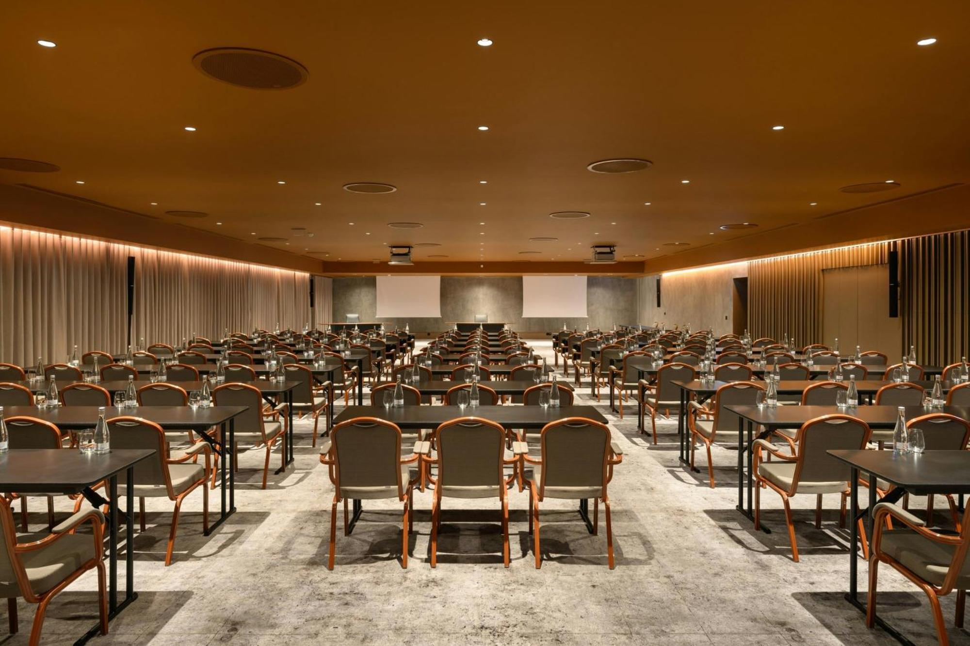 Forte De Gaia, Autograph Collection Vila Nova de Gaia Exterior foto The 2019 Nobel Prize press conference room